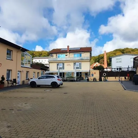 Lenz Guest house